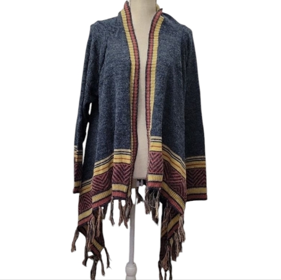 Davi & Dani Stylish Blue and Yellow Women's Sweater - Picture 1 of 4